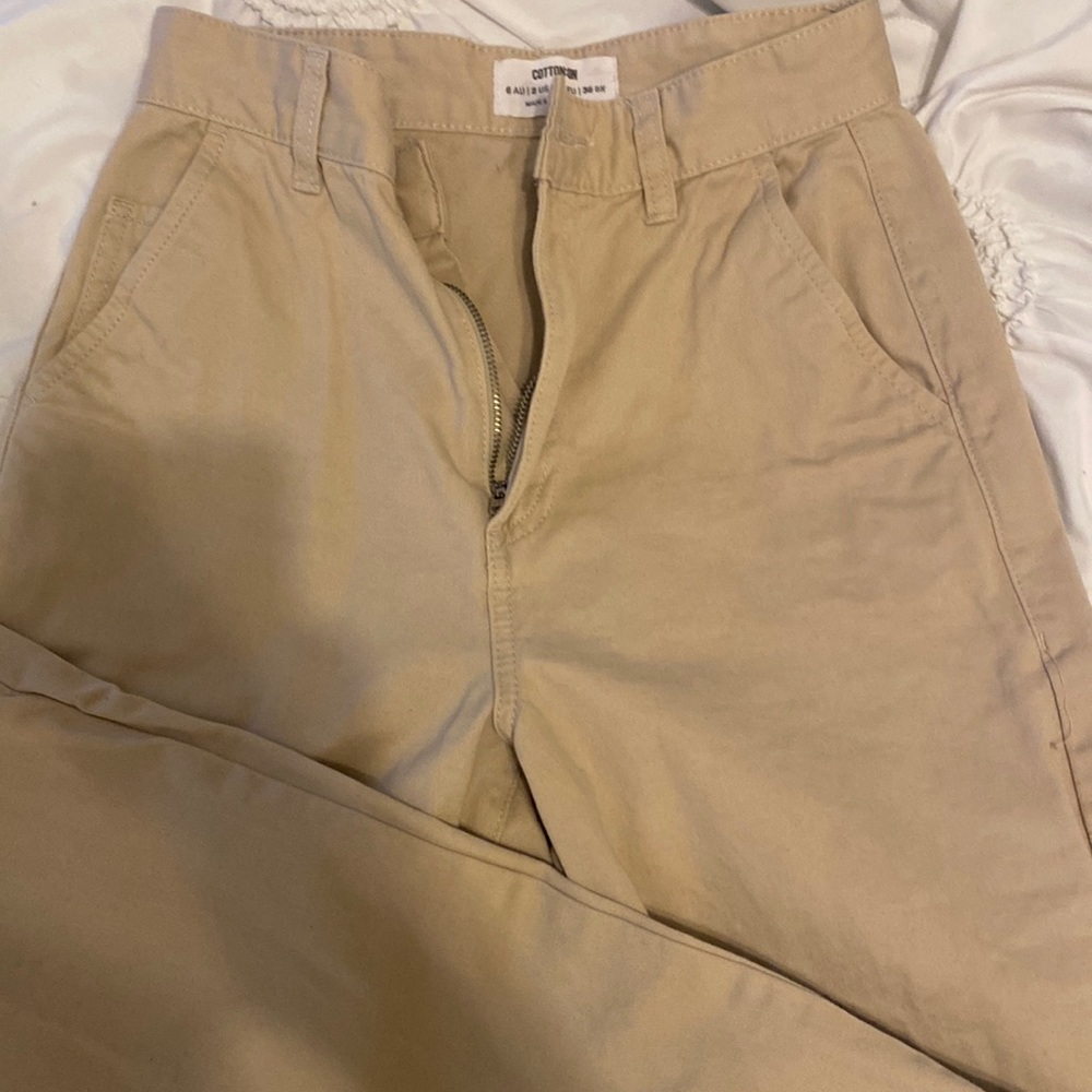 Cotton on straight khaki pants US size 2